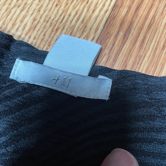 Black Textured Midi Skirt - Picture 4 of 5